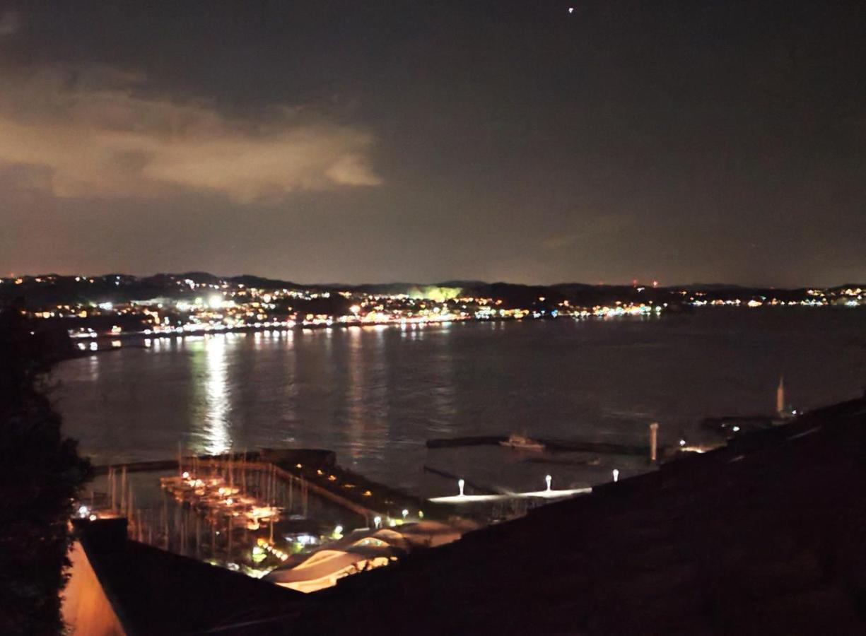 江の島の頂上から海を眺める一棟ヴィラ 一組限定貸切 The Enoshima Villa Ao 藤泽市 外观 照片